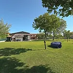 Marsari House شقة